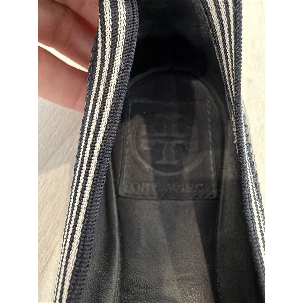 Tory  Burch Caroline Elastic Navy Blue Patent Leather Ballet Flat Sz 6.5   (229)